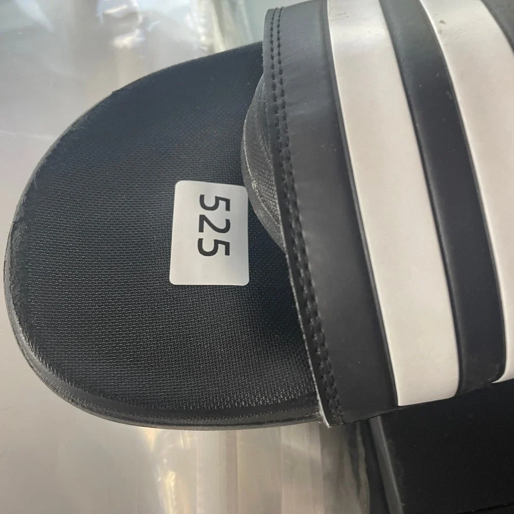 Adidas Mens Adilette Comfort Slide Sandals Size 10 Black GZ5891 Sporty Gym